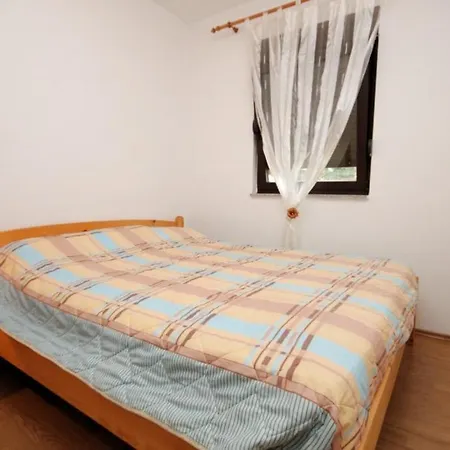 Apartamento With A Parking Space - 7664 *