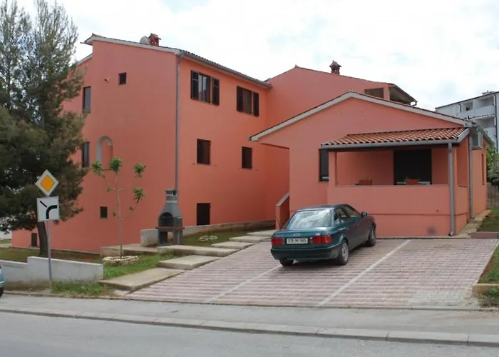 With A Parking Space - 7664 *