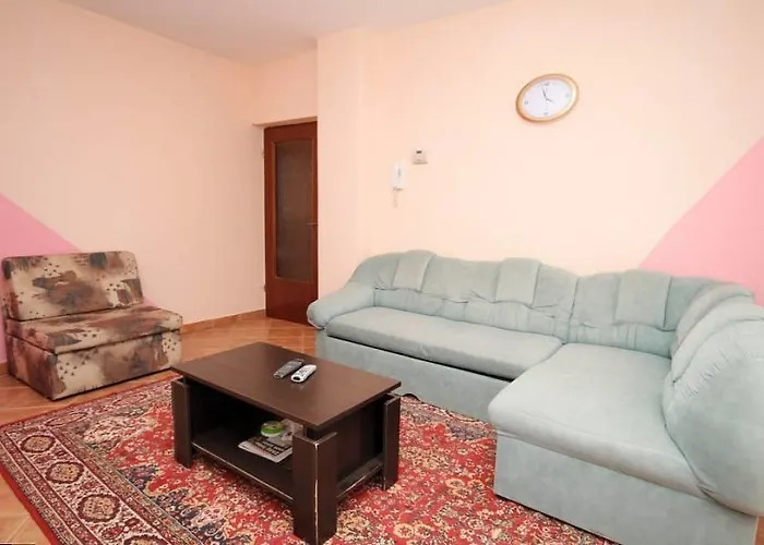 Apartment With A Parking Space - 7664 *